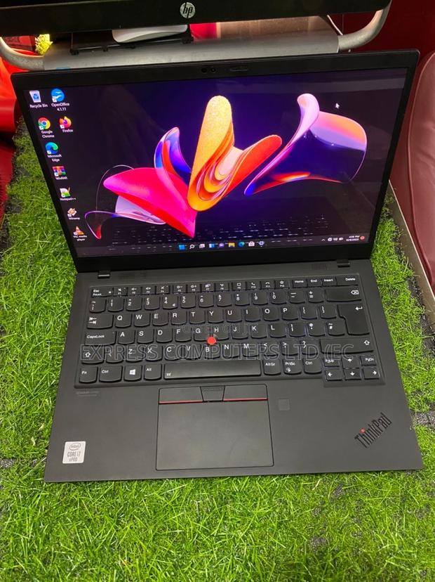 Laptop Lenovo ThinkPad X1 Carbon 16GB Intel Core I7 SSHD (Hybrid) 512GB · Photo 2