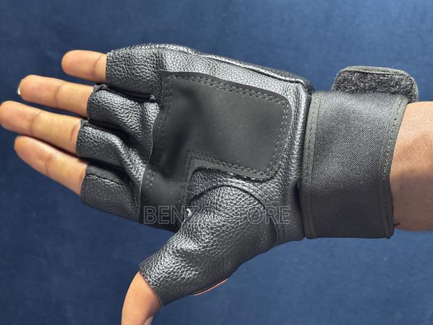 Tactical Leather Military Training Gloves · Photo 1