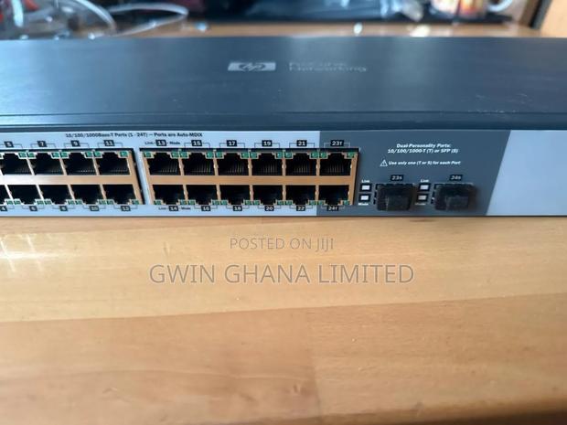 Hp Procurve 1810g-24 Port Gigabit Switch + SFP · Photo 2