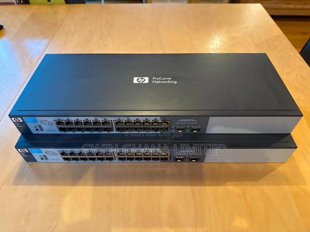 Hp Procurve 1810g-24 Port Gigabit Switch + SFP · Photo 3