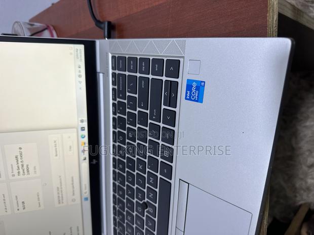 Laptop HP EliteBook 840 G8 16GB Intel Core I5 SSD 512GB · Photo 2