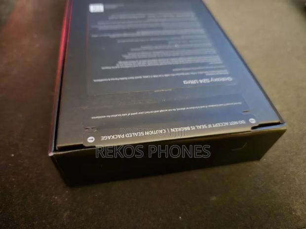 New Samsung Galaxy S24 Ultra 256 GB Gray · Photo 4