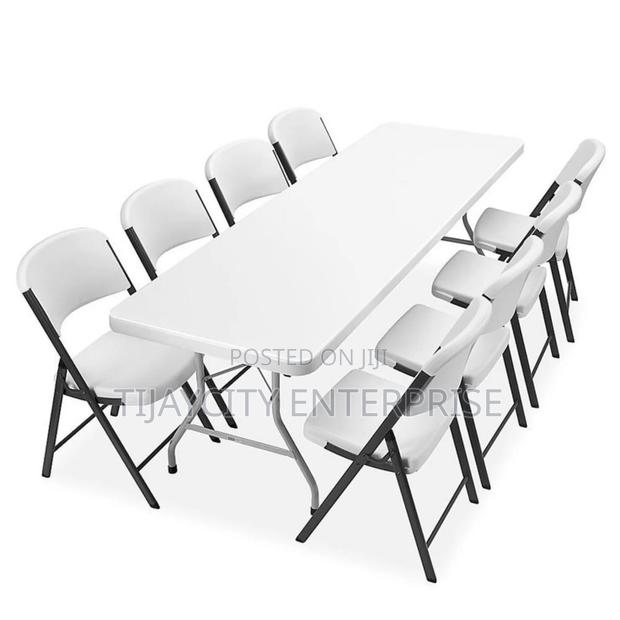 Foldable Table · Photo 2