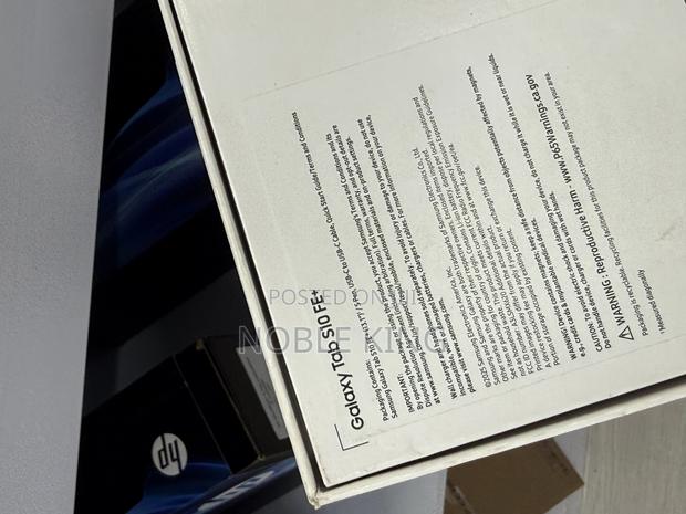 New Samsung Galaxy Tab S10 FE+ 256 GB Blue · Photo 2