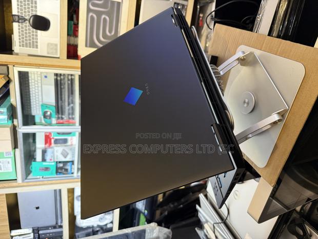 Laptop HP Envy 15-Ep0xxx 32GB Intel Core I7 SSHD (Hybrid) 1T · Photo 3