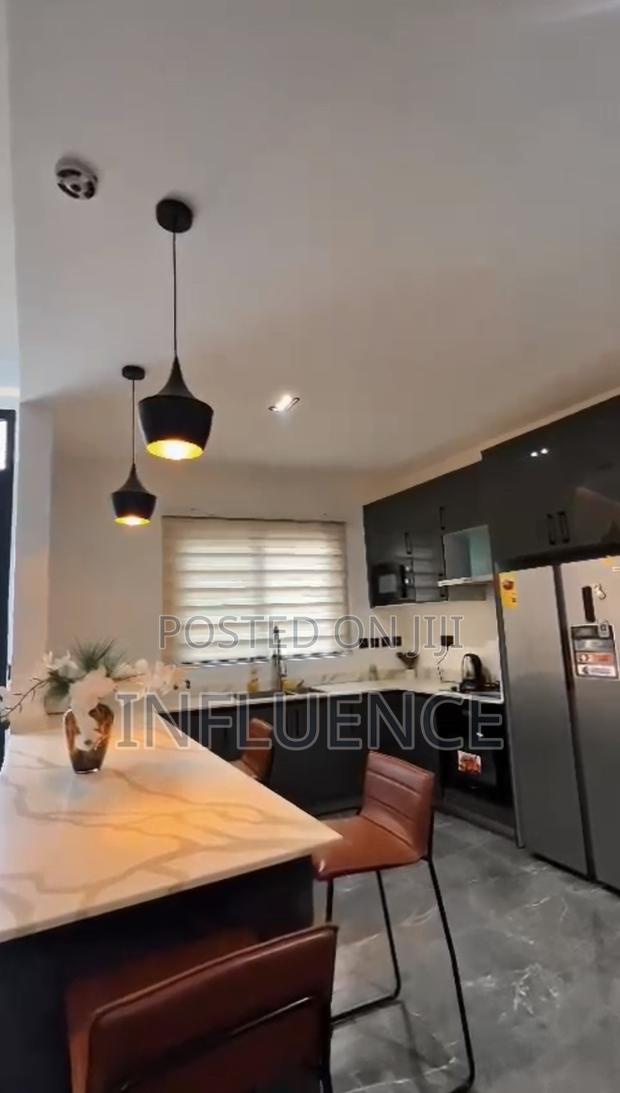 Furnished 2bdrm House in Botwe, East Legon for sale · Photo 5