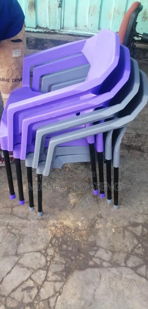 Quality Plastic Chairs · Photo 1