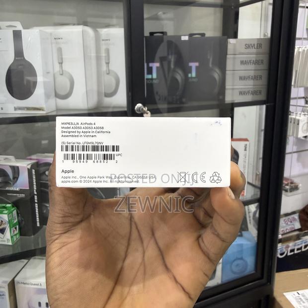 Apple Airpods 4 · Photo 4