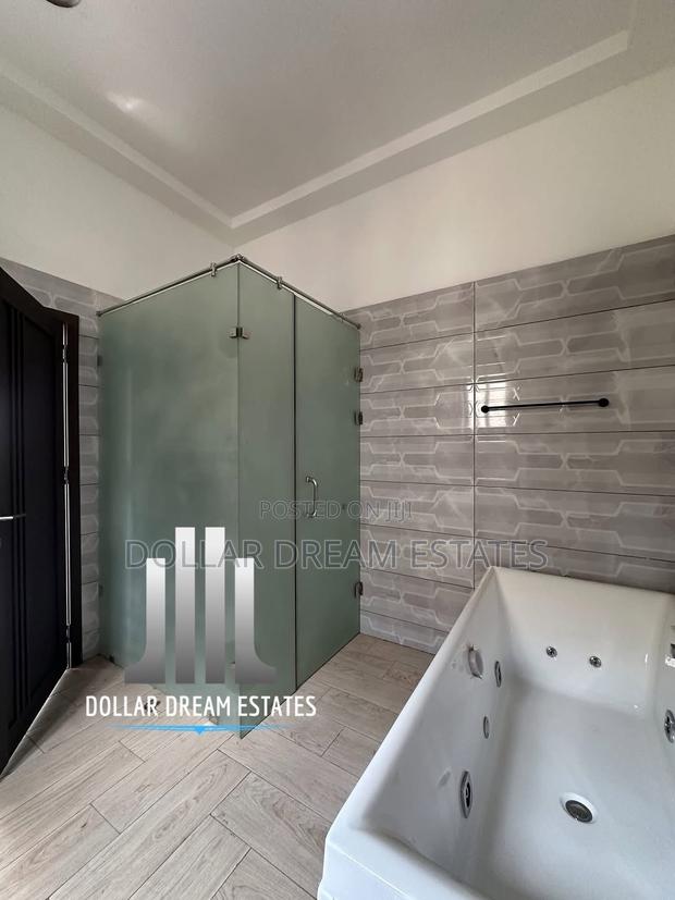 4bdrm House in East Legon for sale · Photo 3