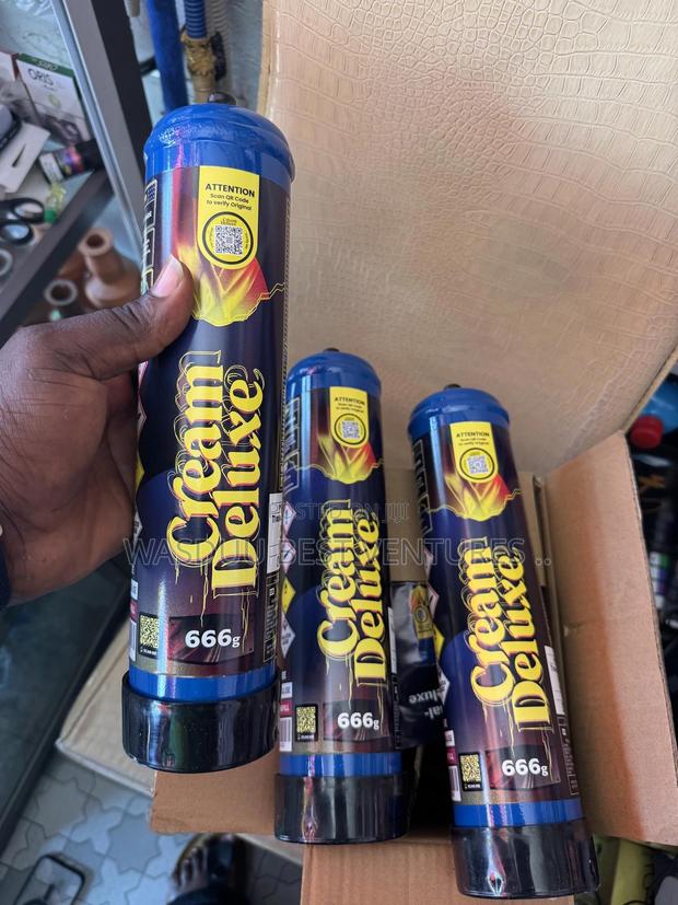 Cream Deluxe Fast Gas · Photo 4