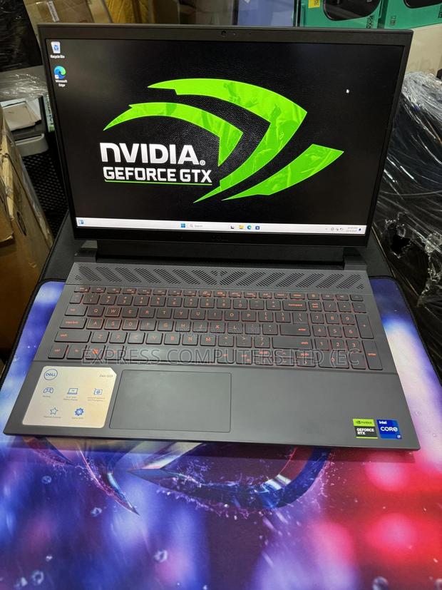 Laptop Dell G15 5535 32GB Intel Core I7 SSHD (Hybrid) 1T · Photo 4