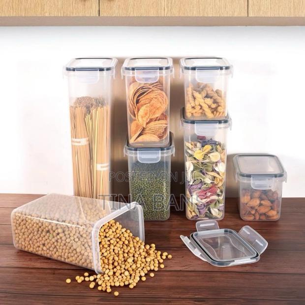 7 Set Storage Containers · Photo 1