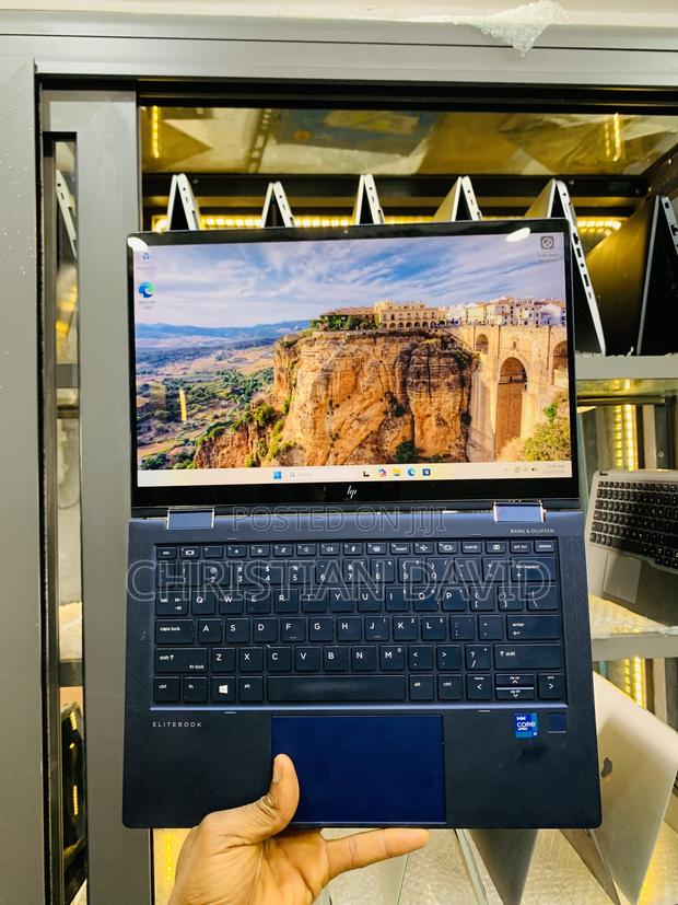 Laptop HP Dragonfly G2 16GB Intel Core I7 SSD 512GB · Photo 2