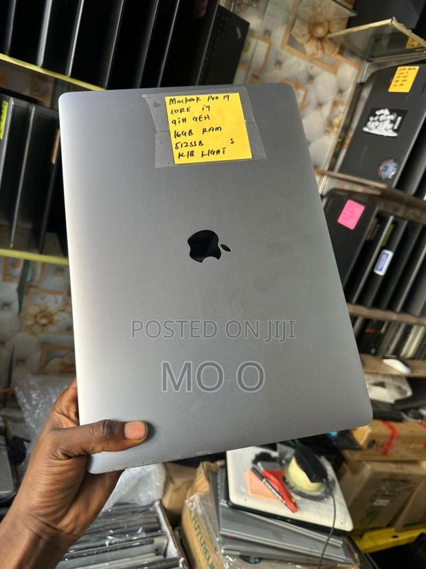 Laptop Apple MacBook Pro 2019 16GB Intel Core I9 SSD 512GB · Photo 4