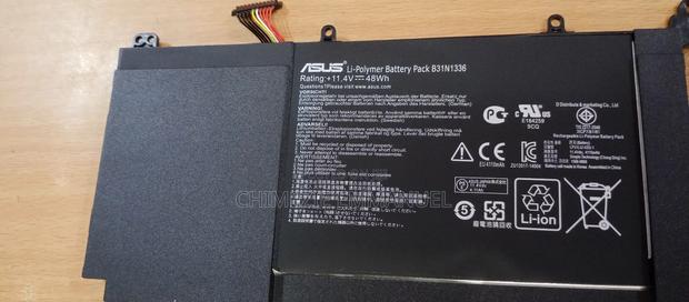Asus Battery · Photo 1