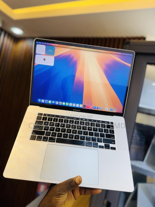Laptop Apple MacBook Pro 2019 16GB Intel Core i9 SSD 512GB · Photo 2