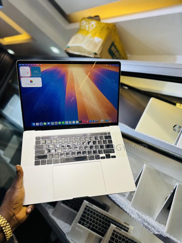 Laptop Apple MacBook Pro 2019 16GB Intel Core i9 SSD 512GB · Photo 3