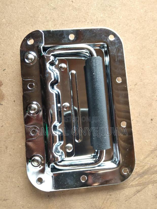 Speaker Spring Iron Handle Black and Silver Color. A Pair · Photo 2