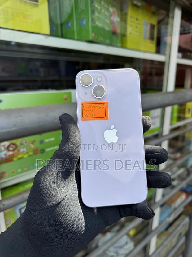 Apple iPhone 14 128 GB Purple · Photo 3