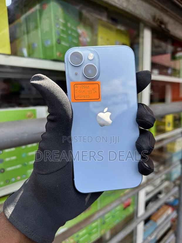 Apple iPhone 14 128 GB Blue · Photo 1