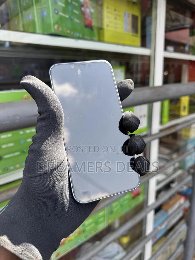 Apple iPhone 14 128 GB Blue · Photo 4