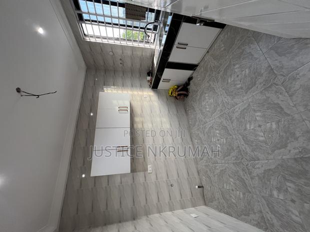 2bdrm Apartment in Mr Justice Estate, Bortiano for rent · Photo 2