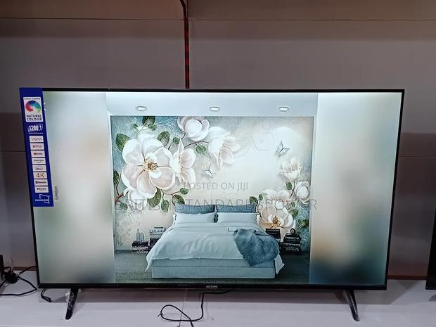 Big Display Power Ailyons 55” Smart Tv · Photo 1