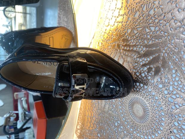 Kids Black Shoe · Photo 1