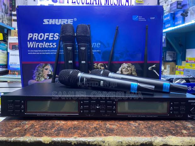 4in1 Shure Wireless Professional Microphone Sy-404 · Photo 1