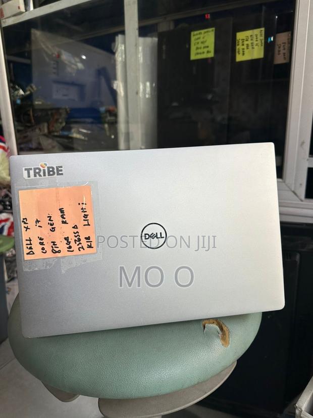 Laptop Dell XPS 13 16GB Intel Core I7 SSD 256GB · Photo 3