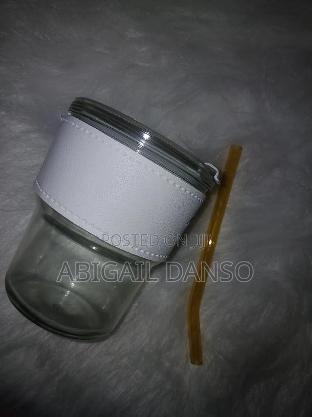 Glass With Straw Available · Photo 3