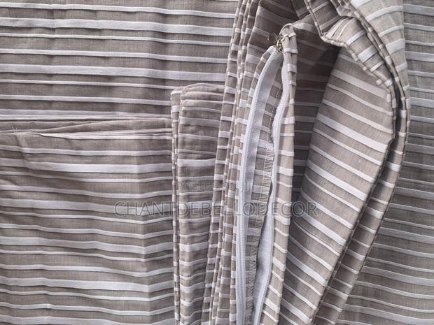 300-Thread-Count Pure Cotton King Size Removable Duvet Set · Photo 4