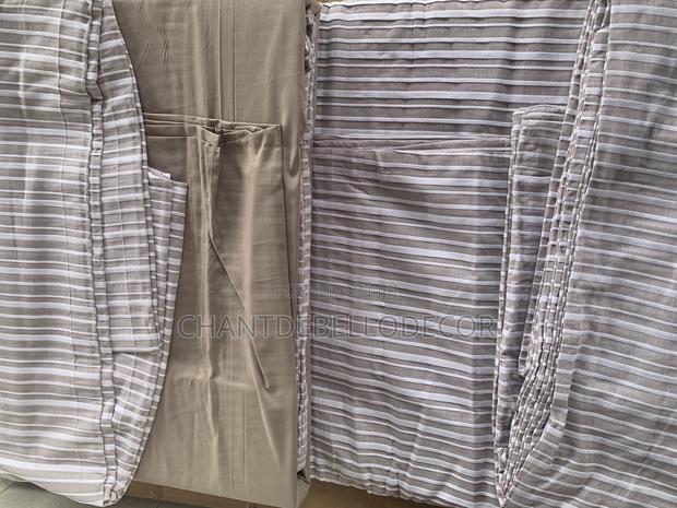 300-Thread-Count Pure Cotton King Size Removable Duvet Set · Photo 5