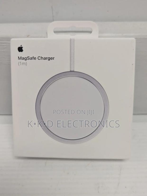 Magsafe Wireless Charger · Photo 2