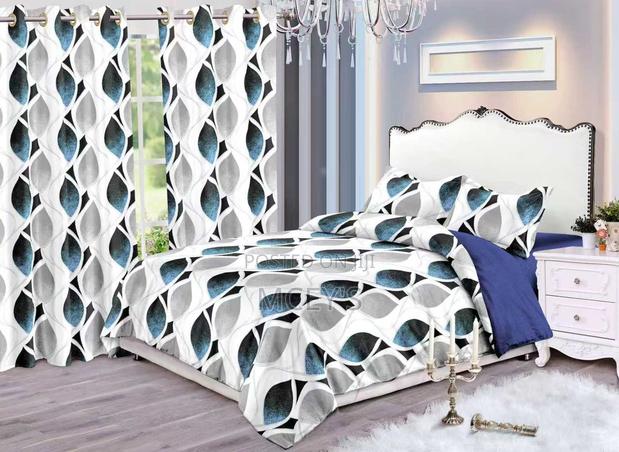 Beautiful Design Duvet Set and Curtains · Photo 1