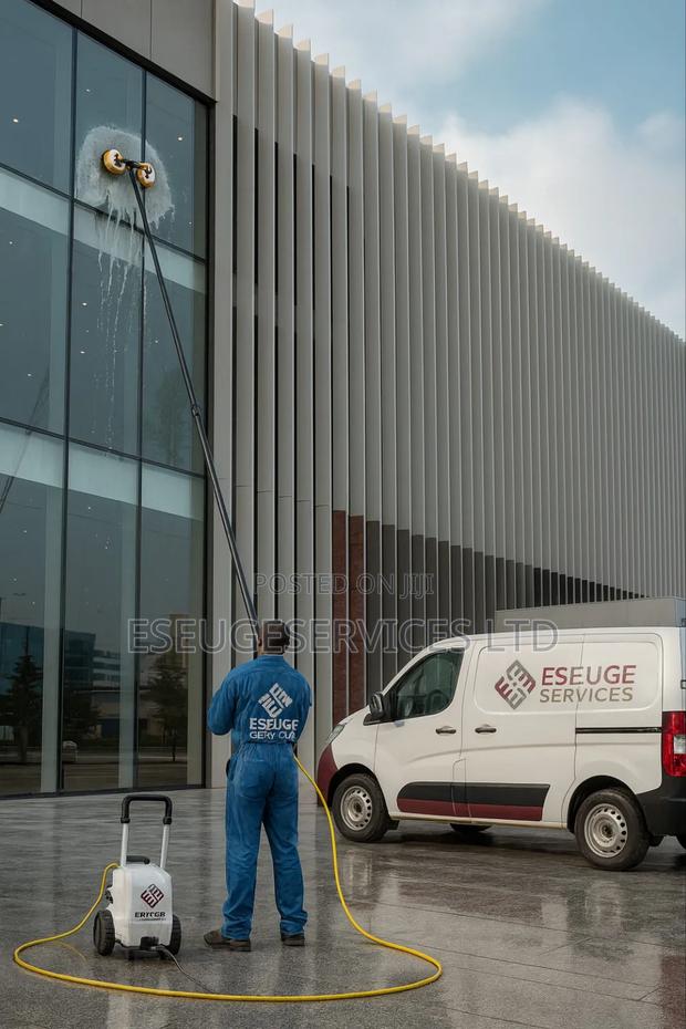 Window Cleaning · Photo 1