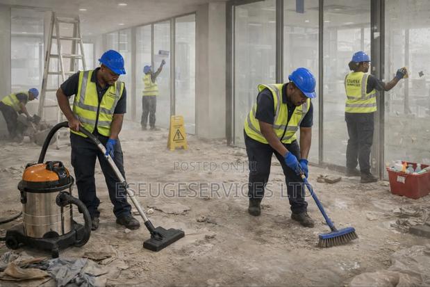 Post Construction Cleaning · Photo 6