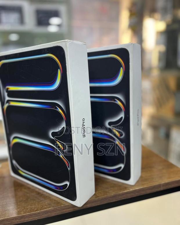 New Apple iPad Pro 13 (2024) 512 GB · Photo 2