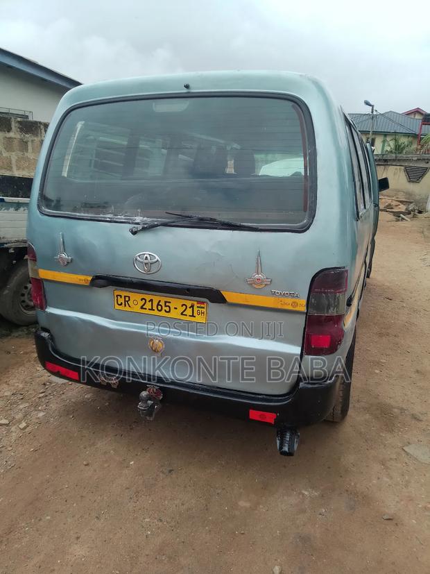 Toyota HiAce 2008 Grey · Photo 6