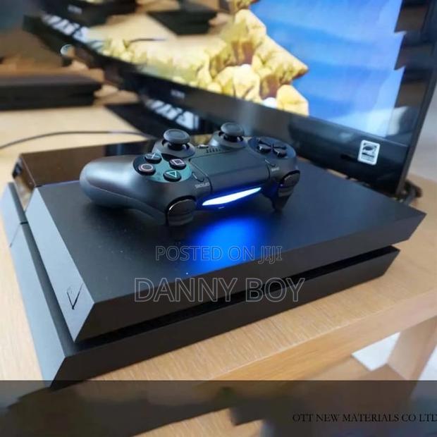 Jailbreak Ps4 Standard With 16games for Sale · Photo 1