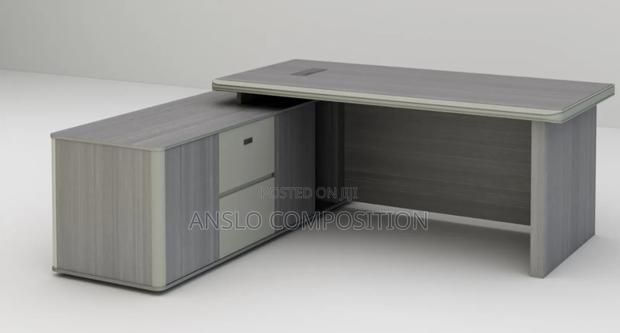 1.8m Directors L-Shape Table · Photo 2