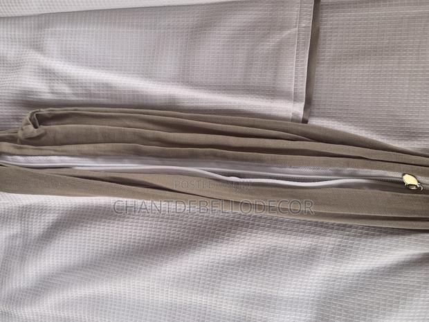 7-Piece 300tc Pure Cotton Solid & Waffle Design King Size Duvet Set · Photo 7