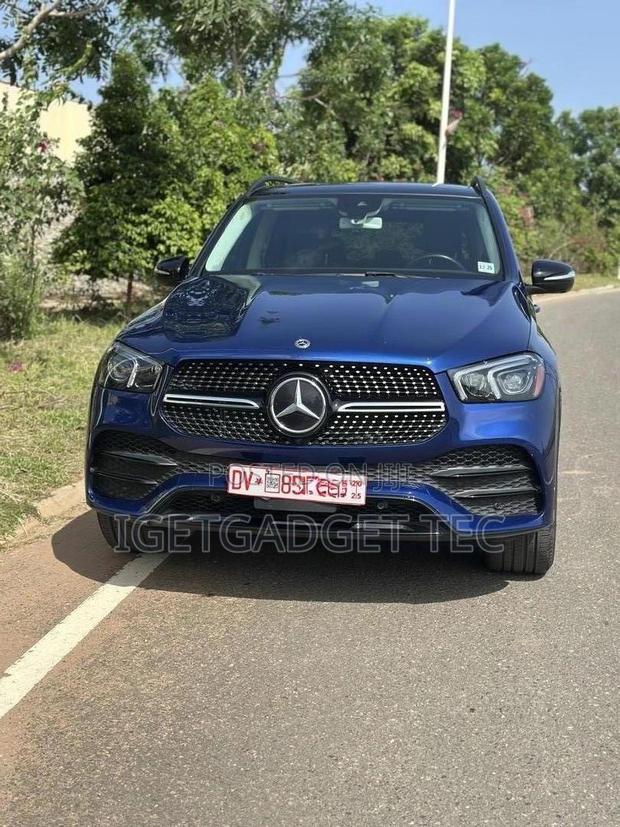 Mercedes-Benz GLE-Class GLE 350 4MATIC 2020 Blue · Photo 5
