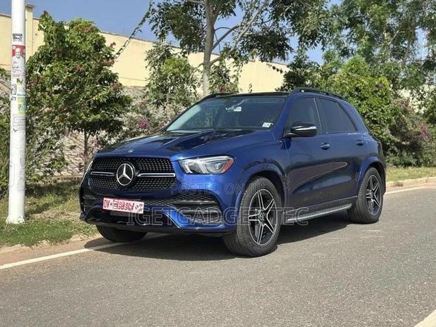 Mercedes-Benz GLE-Class GLE 350 4MATIC 2020 Blue · Photo 1