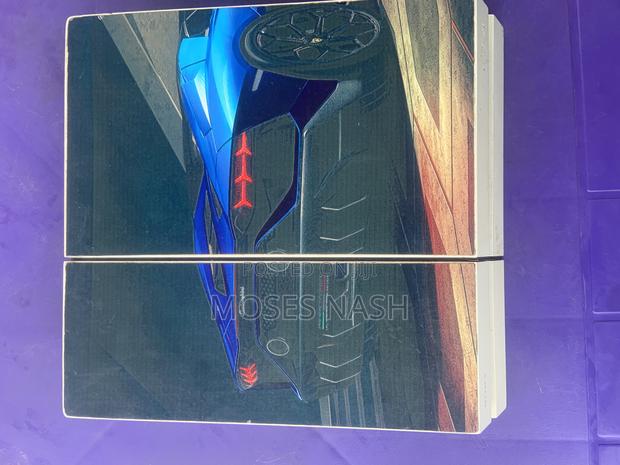Play Station 4 · Photo 4