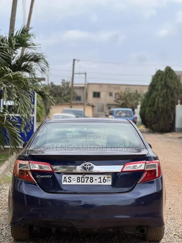 Toyota Camry 2014 Matt Black · Photo 1