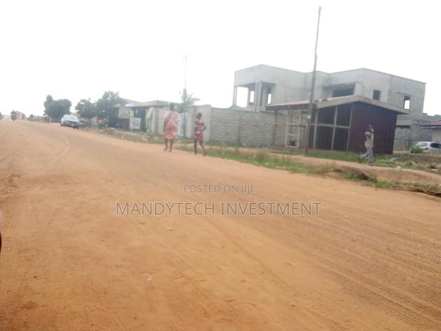 6bdrm House in School Junction for sale · Photo 3