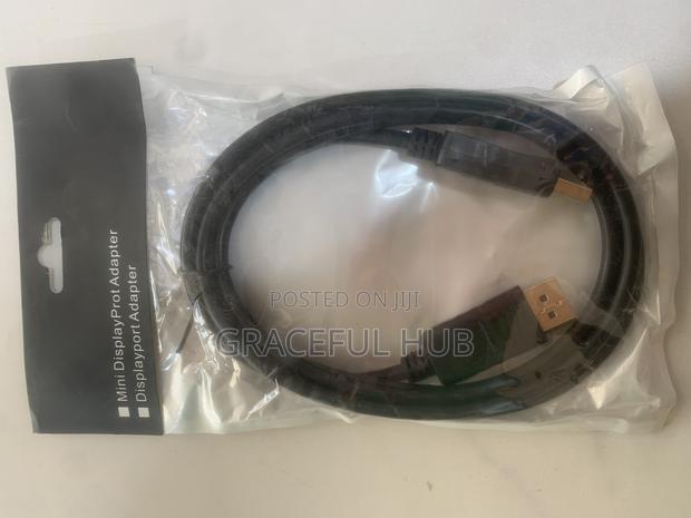 Display to Display Cable · Photo 2