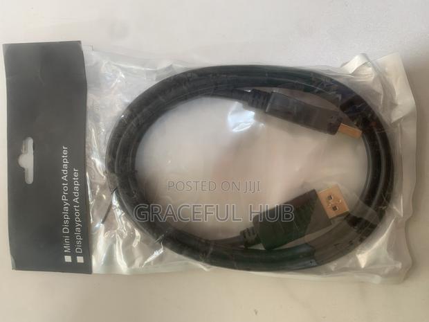 Display to Display Cable · Photo 3