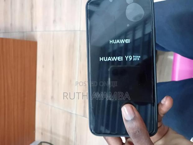 Huawei Y9 Prime 2019 128 GB Black · Photo 2